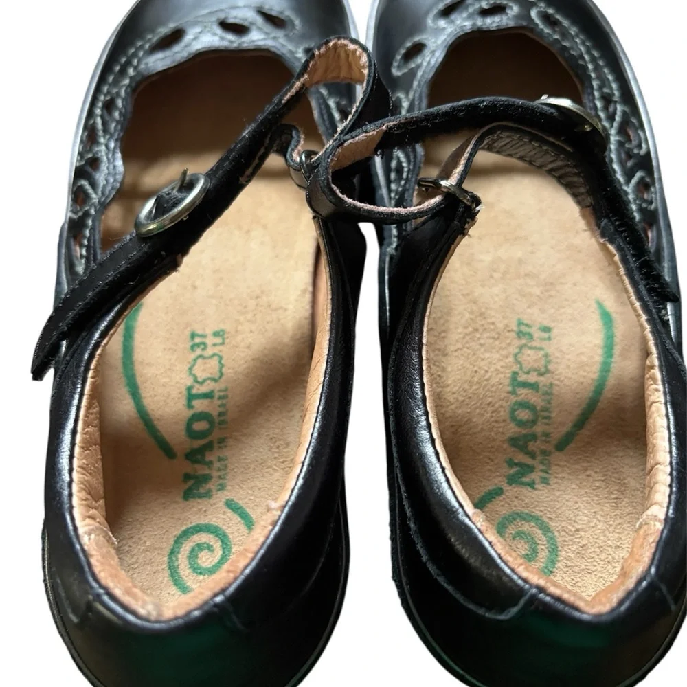Naot Black Sandels‎ with Cutout Design